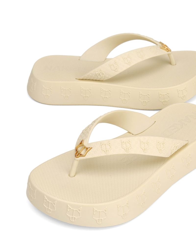 Beige Naked Wolfe Holiday Women's Flip Flops | IRELAND 6087425BZ