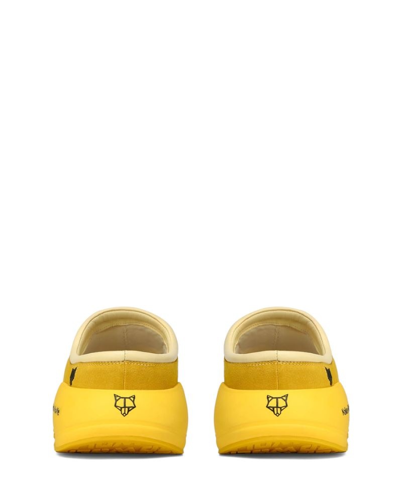 Yellow Naked Wolfe Dawn Suede Men's Slippers | IRELAND 7952643XF